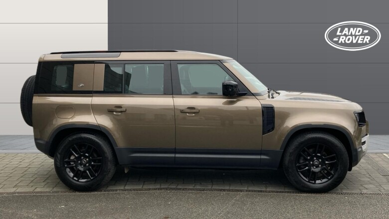 Land Rover Defender 3.0 D250 SE 110 5dr Auto [7 Seat] Diesel Estate